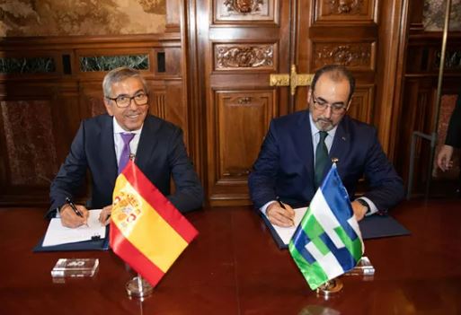 Foto firma acuerdo ICO -CAF madrid 13 septiembre 2023