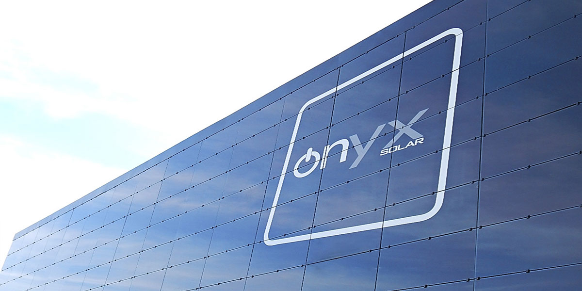 fachada Oficinas centrales Empresa Onyx Solar